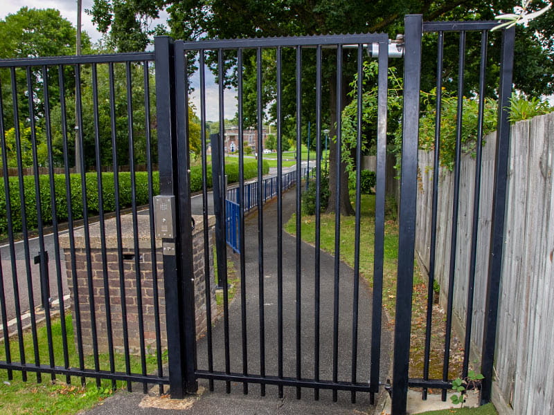electric school gate