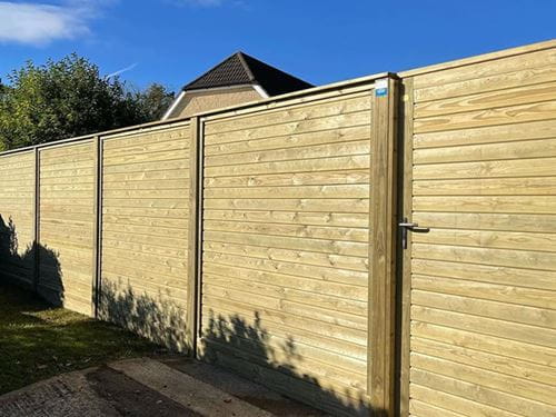 Privacy garden fencing