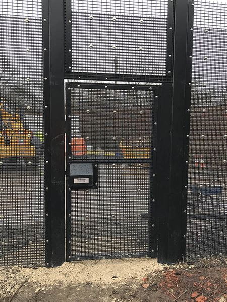 Single Leaf Gate with Shrouded Latch