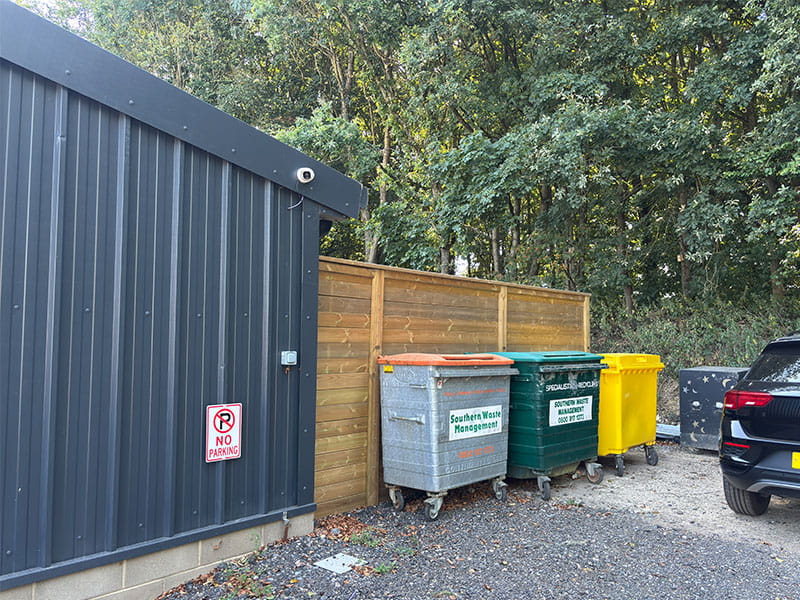 Dog kennels acoustic barrier