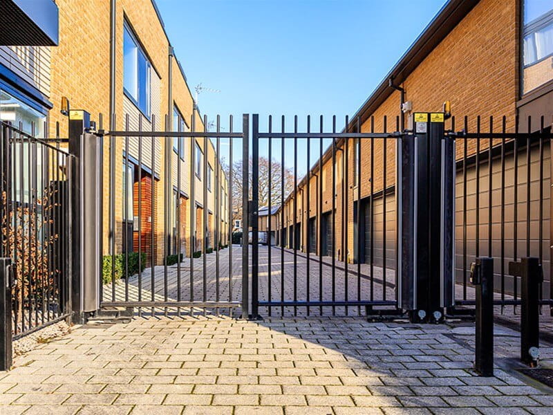 Vertical Bar Gates