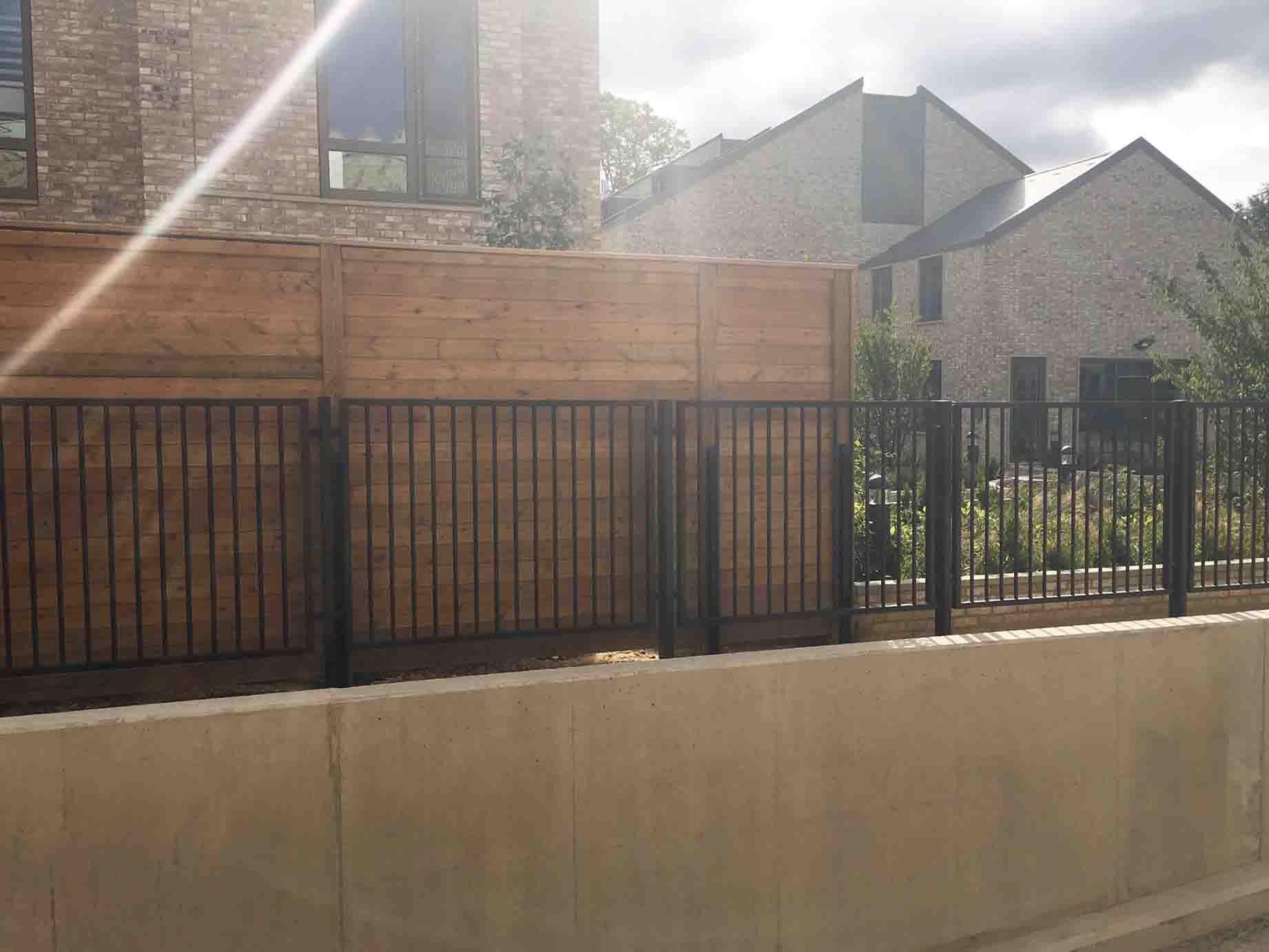 Crowd loading metal fencing