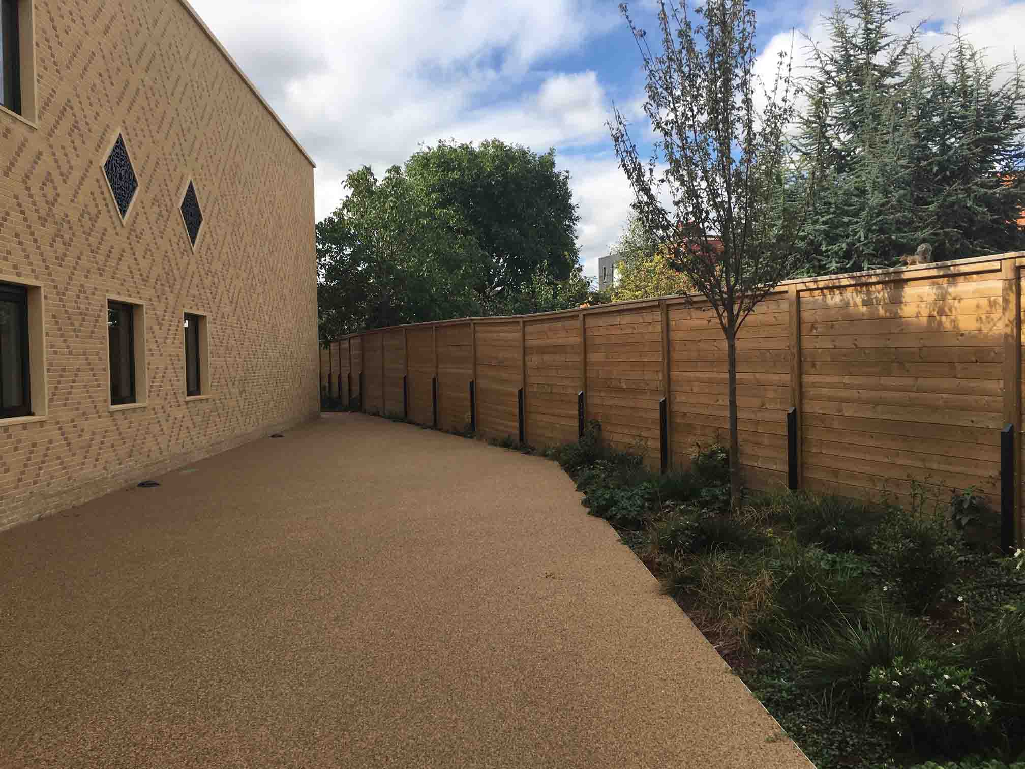 Noise fencing