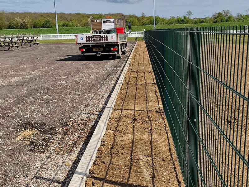 1.2m high mesh fencing