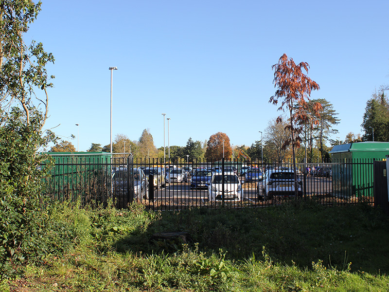 black powder coated fencing for car park 