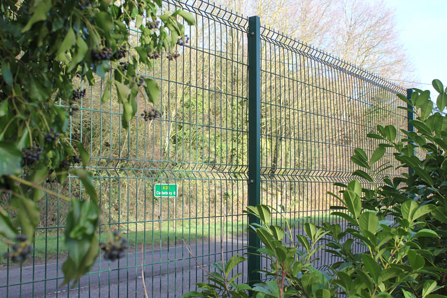 Welded mesh fencing