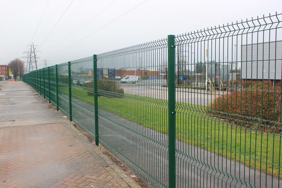 EuroGuard Regular welded mesh fence