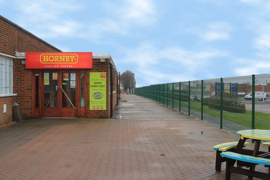Welded mesh fencing