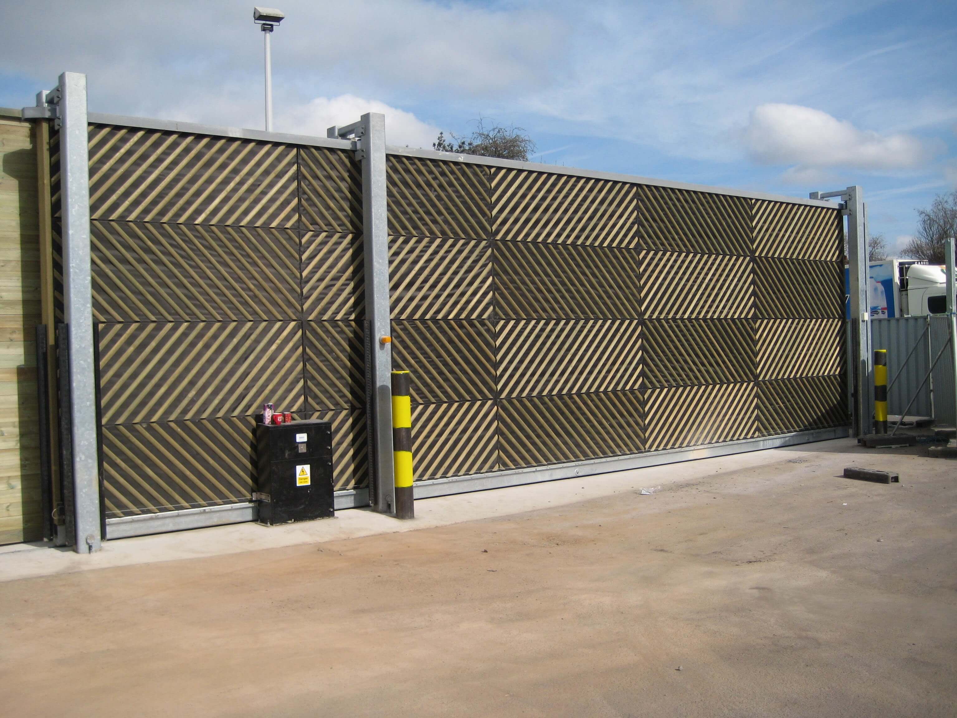 Bespoke acoustic fencing