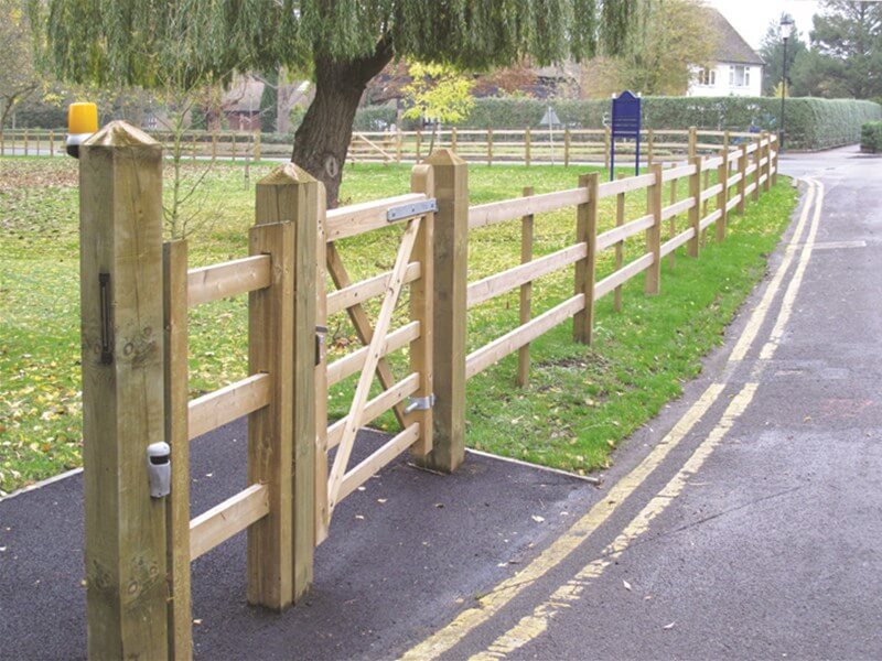 Kings School Fencing and Gates