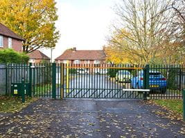 ambulance vertical bar gate