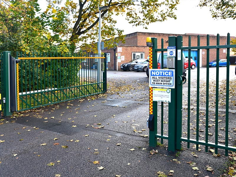 vertical bar ambulance gate open
