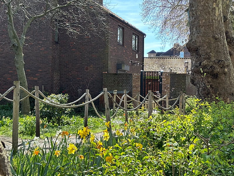 Secure Metal Gates and Fencing