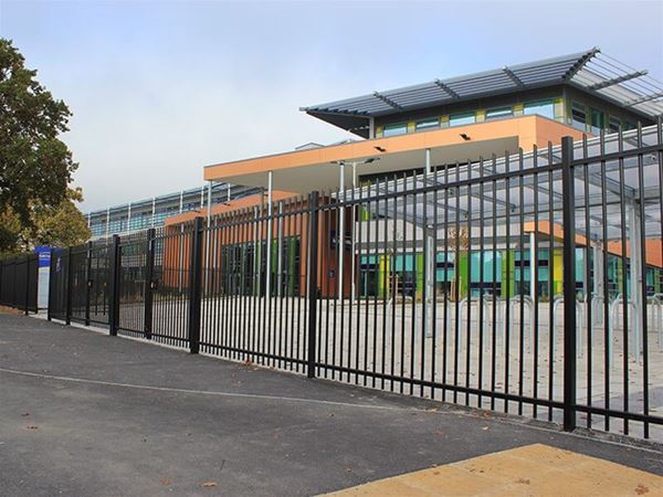 Barbican-Imperial-fencing-at-entrance-of-school