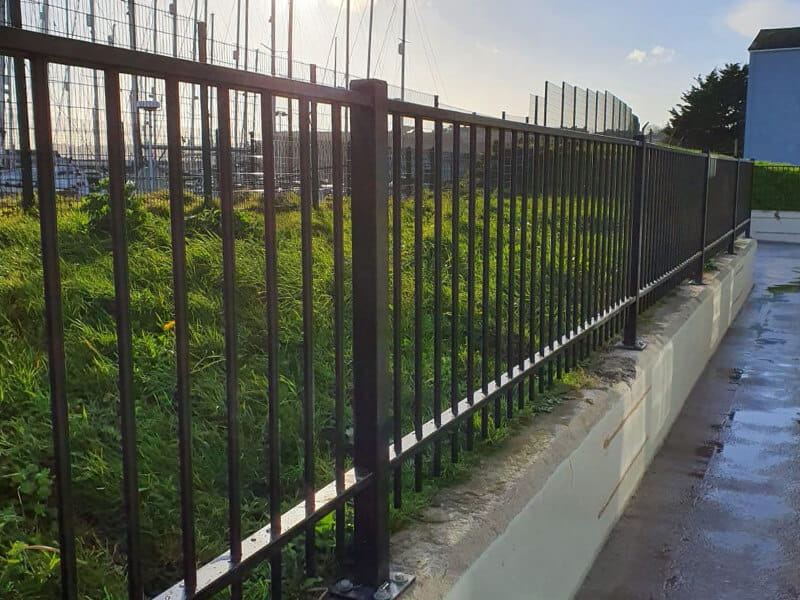 Metal residential railings