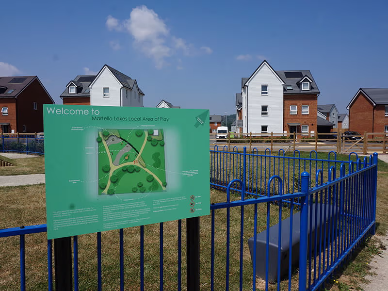 Playground Blue Anti-Trap Bow Top Fencing