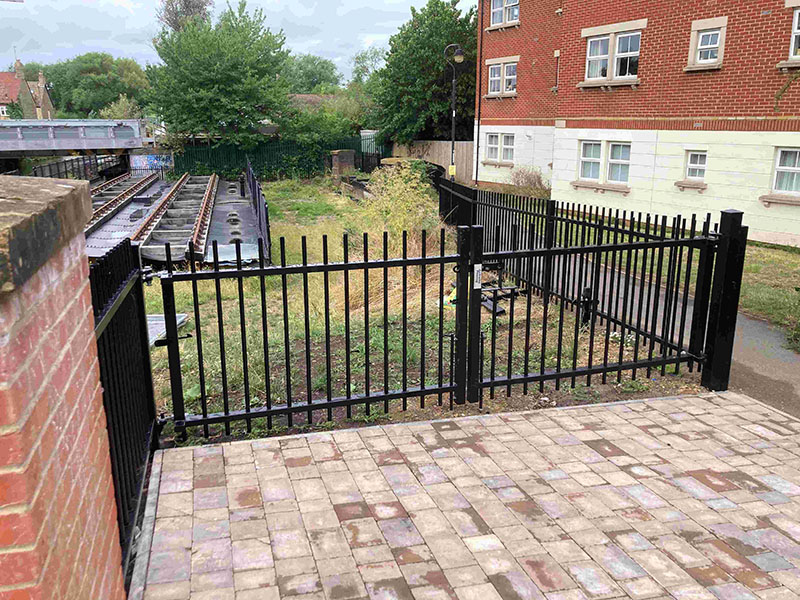 Railway heritage fencing