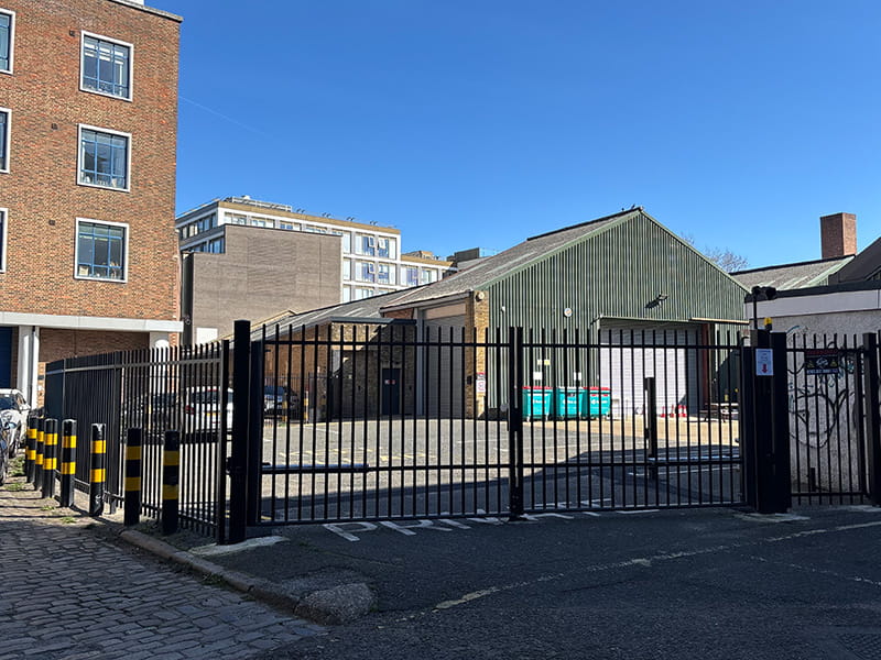Secure fencing and double leaf gates