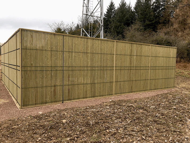 Mesh fencing