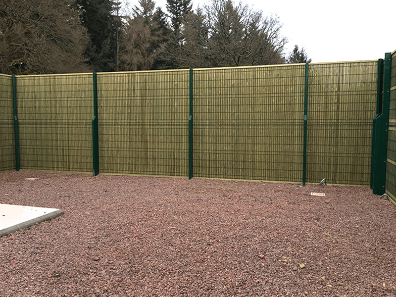 Welded mesh fence panels