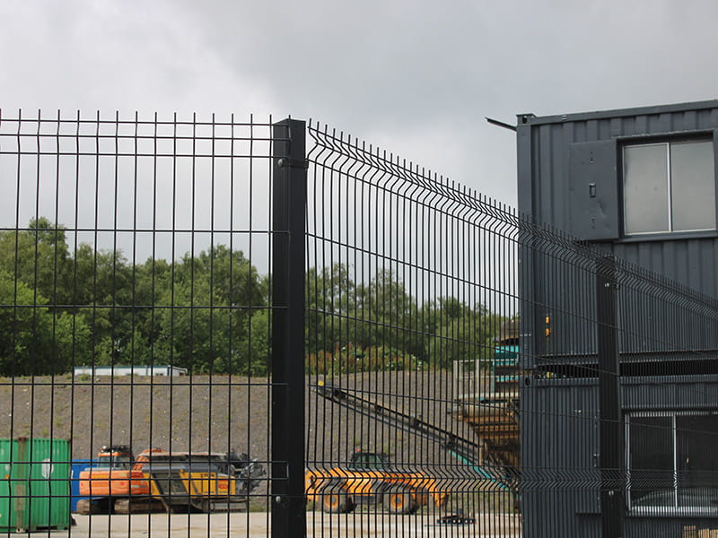 Black EuroGuard® Regular V mesh fencing