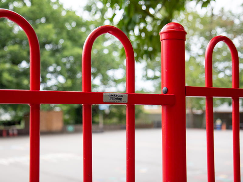 Bow top fencing