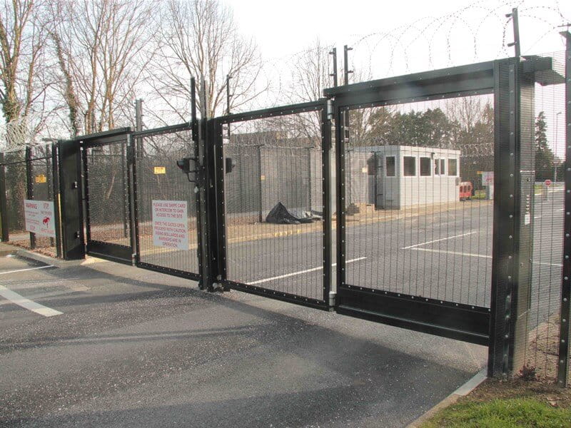 Securimesh bi folding speedgates