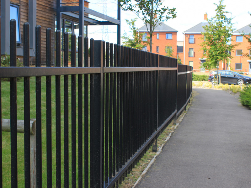 Short vertical bar railings