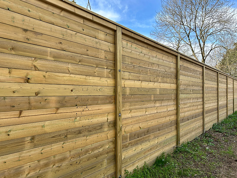 Acoustic fence