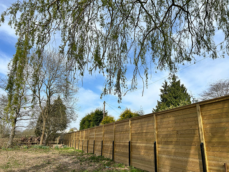 Noise reduction fencing
