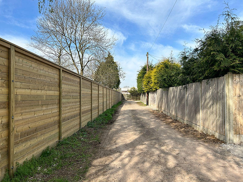 Timber acoustic barrier
