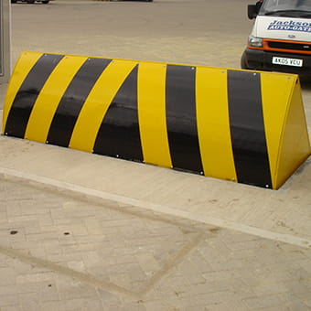 Parking control road blocker