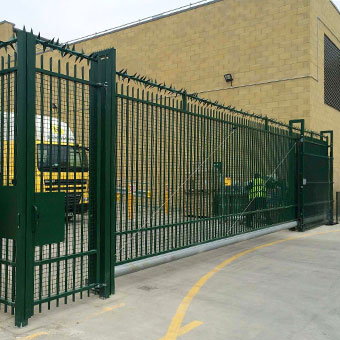 sliding gate
