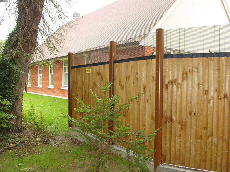 Security fencing for mental health units