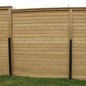 Acoustic fence spur post