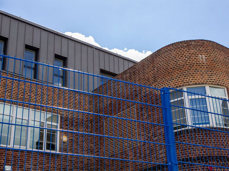 868-twin-wire-mesh-fencing