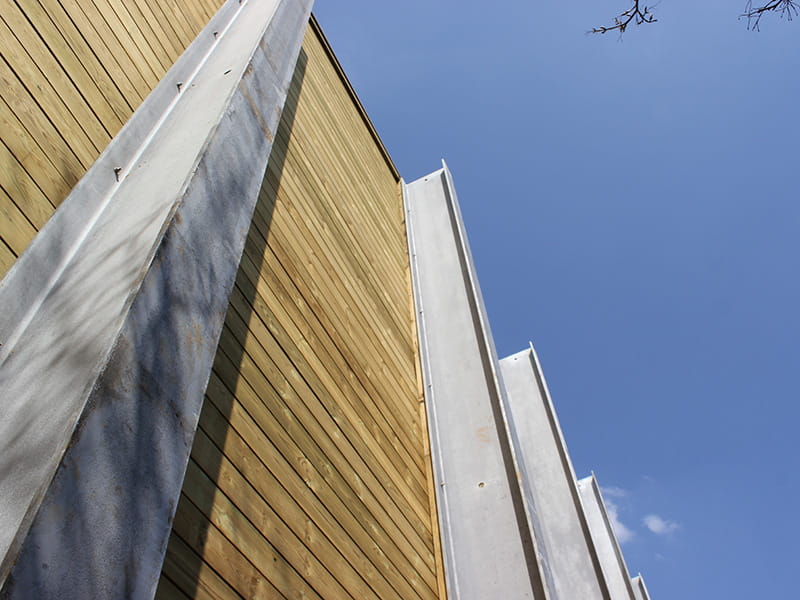 acoustic barrier with steel I beams