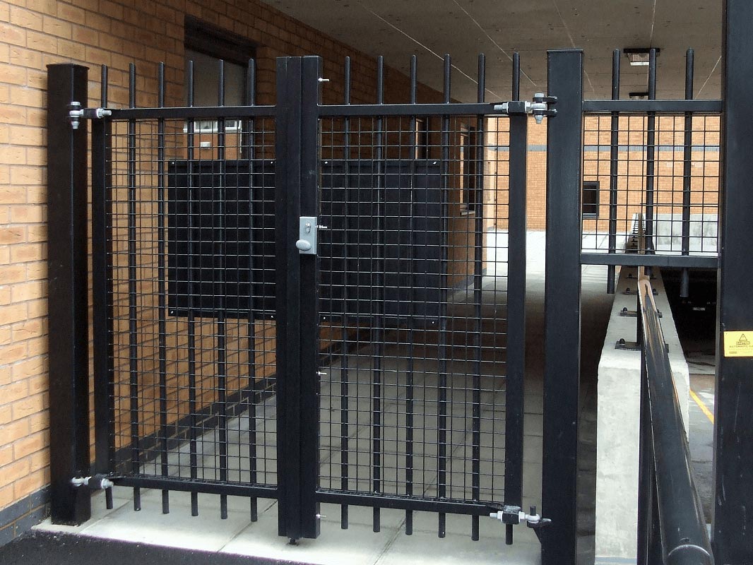 Vertical Bar Alley Gate