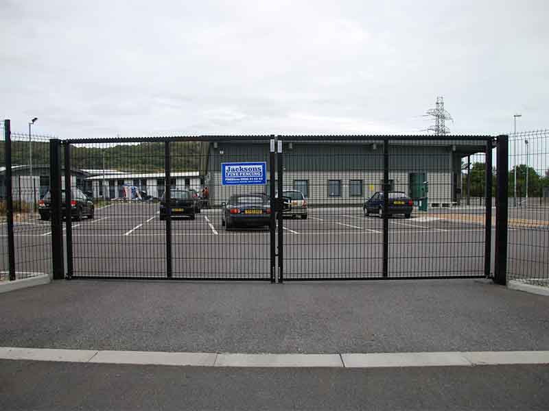 EuroGuard Welded Mesh Double Leaf Swing Gate