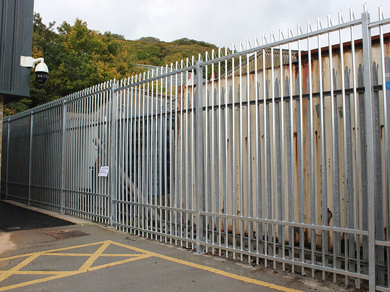 SR1 fencing