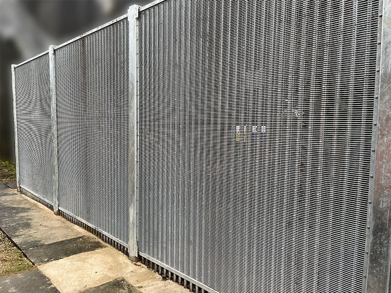 Trident 4 fencing