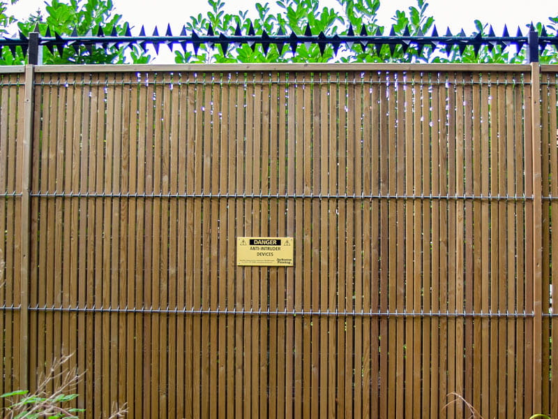 rota-spike-on-fencing