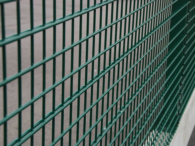 Rebound Sports Fencing Detail