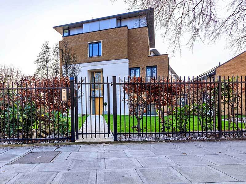 Barbican Imperial Vertical Bar Fencing and matching gate