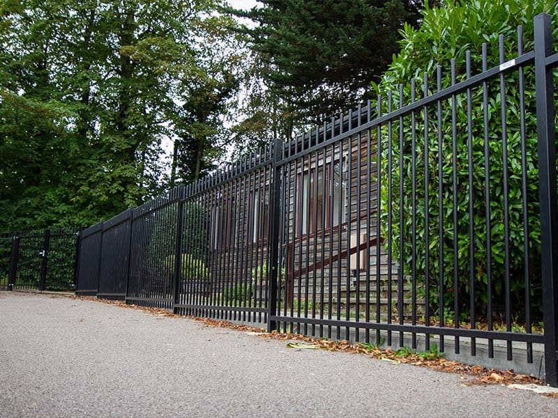 Barbican-Imperial-Vertical-Bar-Fencing-Panels
