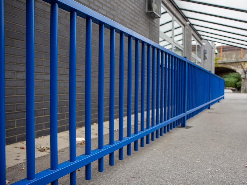 Sentry-Vertical-Bar-Fencing