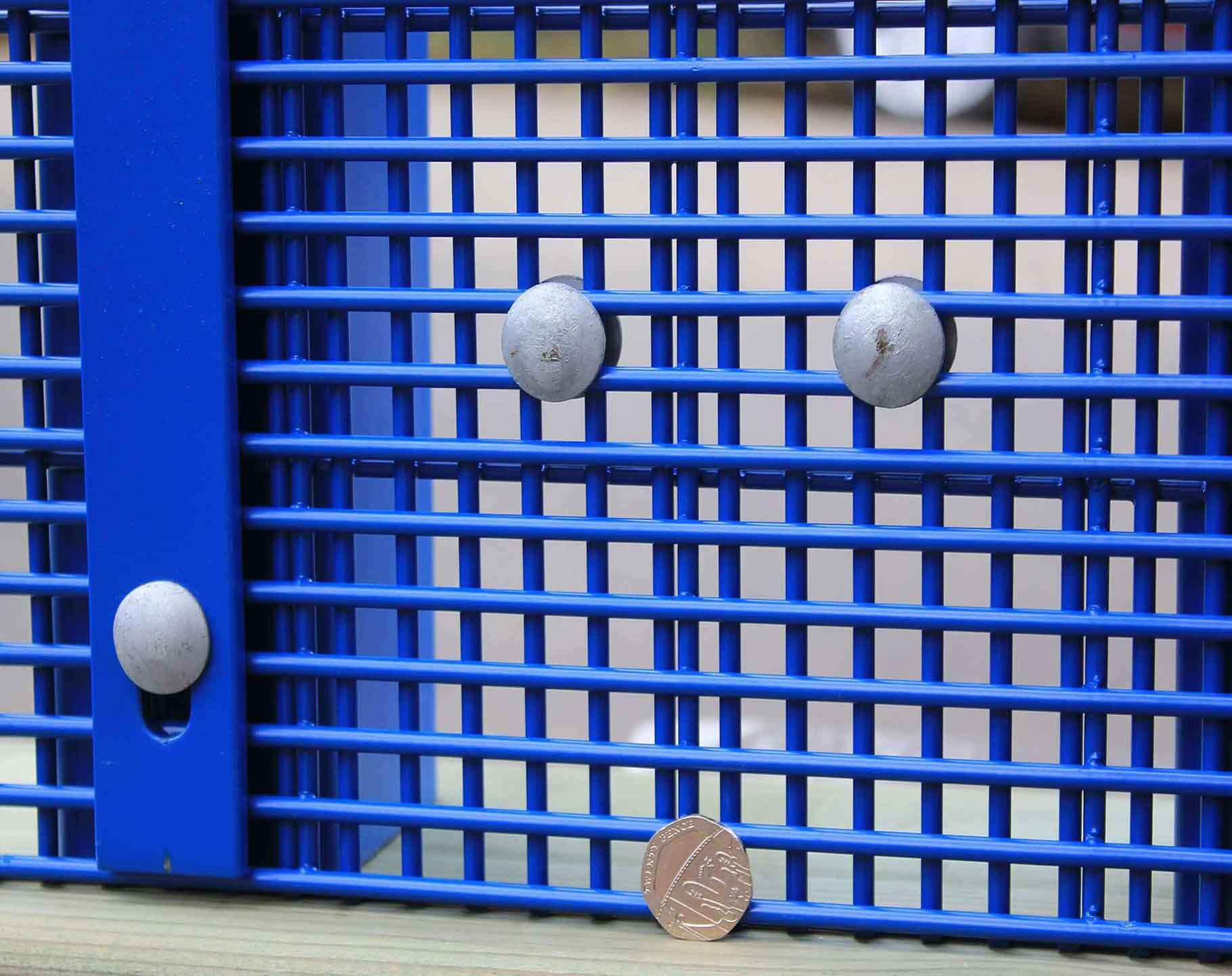 358 Securi-Mesh Plus Fencing Close Up