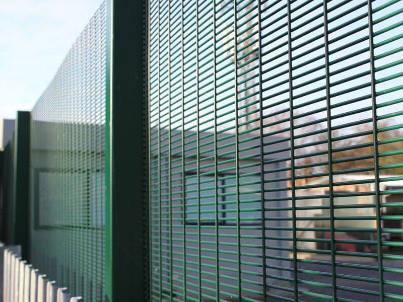 358 Securi Mesh Fence Green