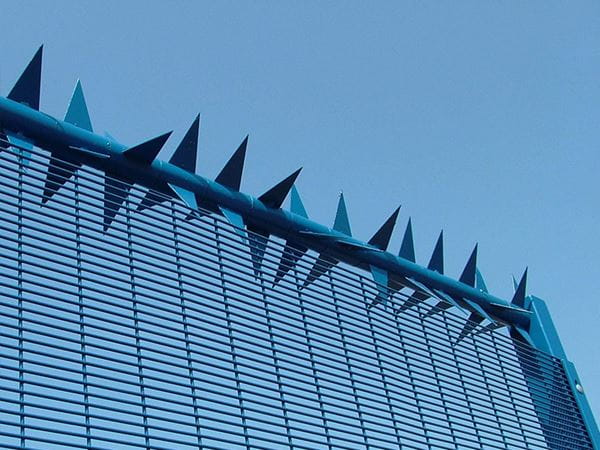 358 Securi-Mesh with Rota Spike Topping