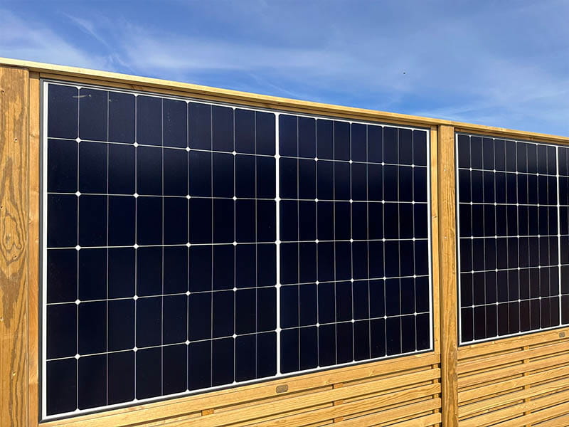 Solar garden fencing